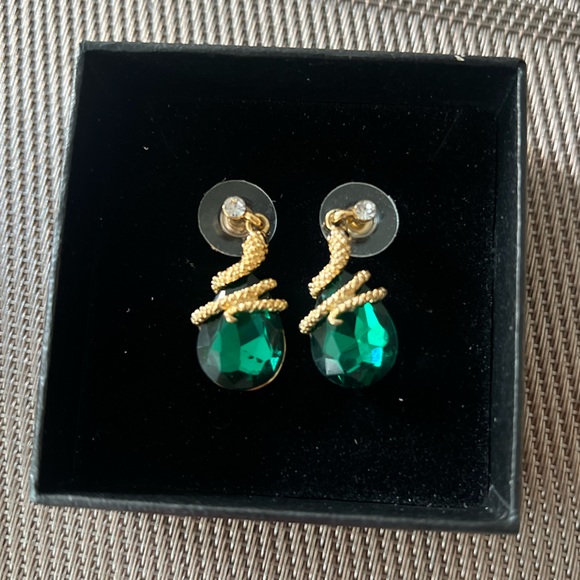 18k Gold Plated Crystal Unofficial SLYTHERIN Snake Drop Dangle Earrings - Picture 2 of 3